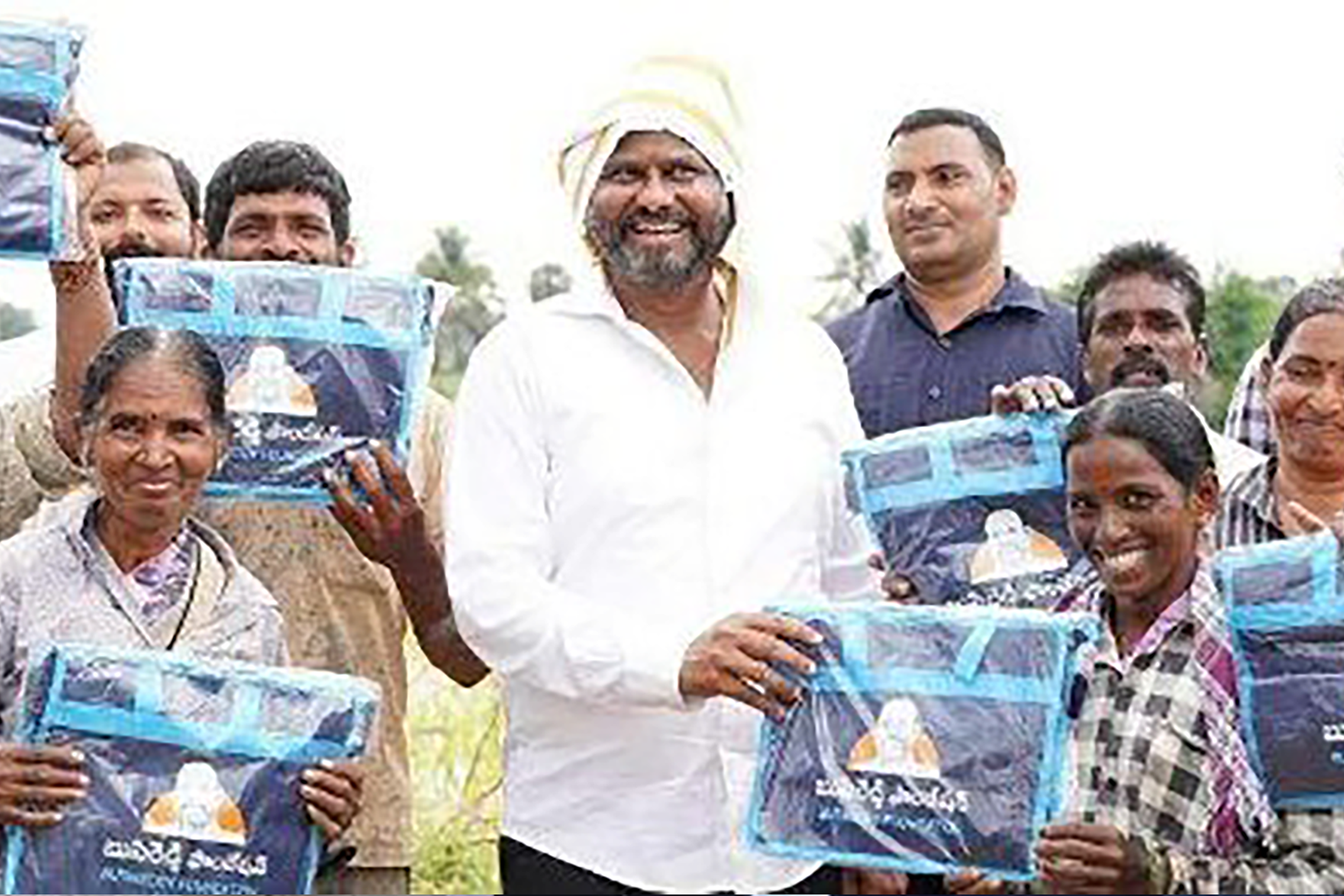 Tiffin bags for farm workers